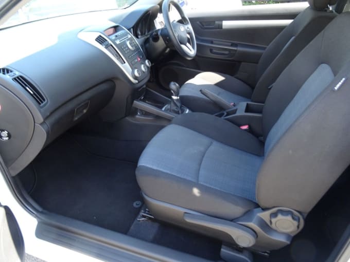2025 Kia Proceed