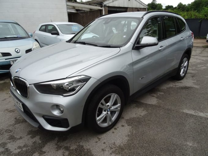 2025 BMW X1