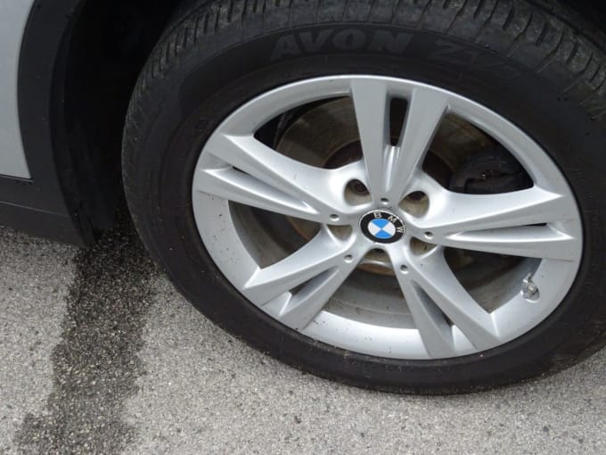 2025 BMW X1