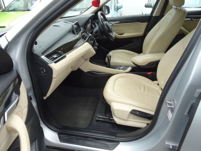 2025 BMW X1