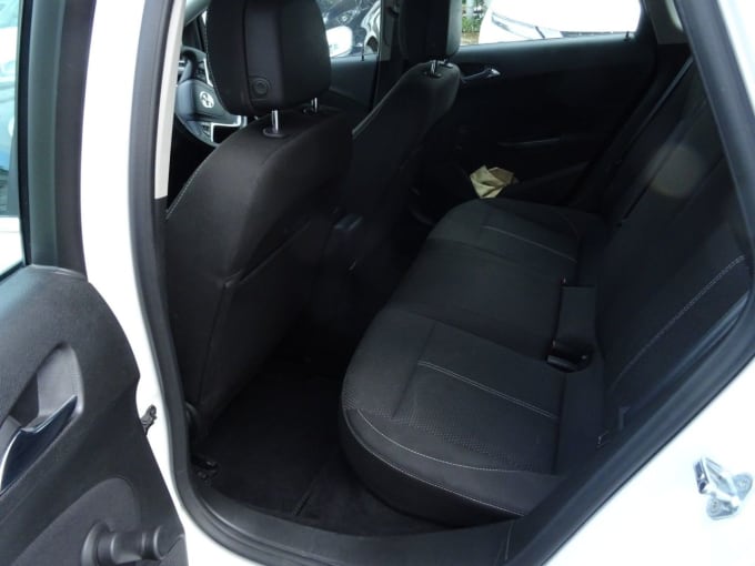 2025 Vauxhall Astra