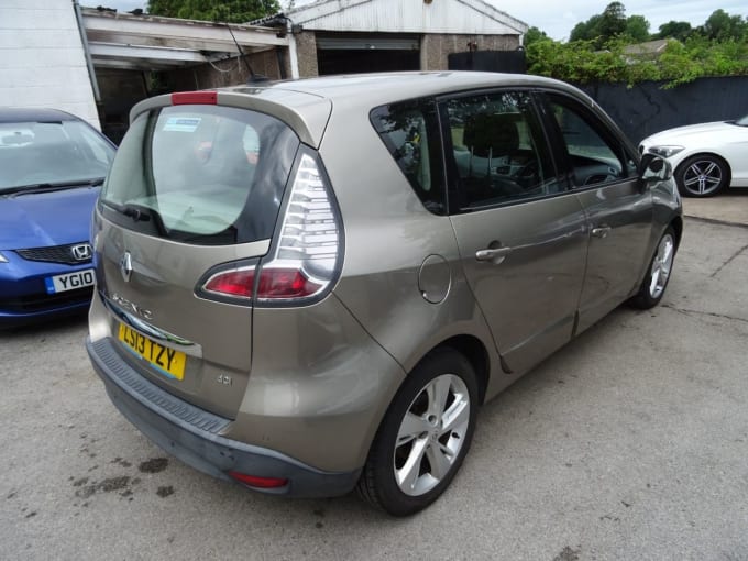 2025 Renault Scenic
