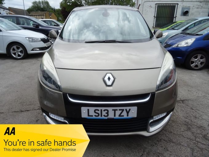 2025 Renault Scenic