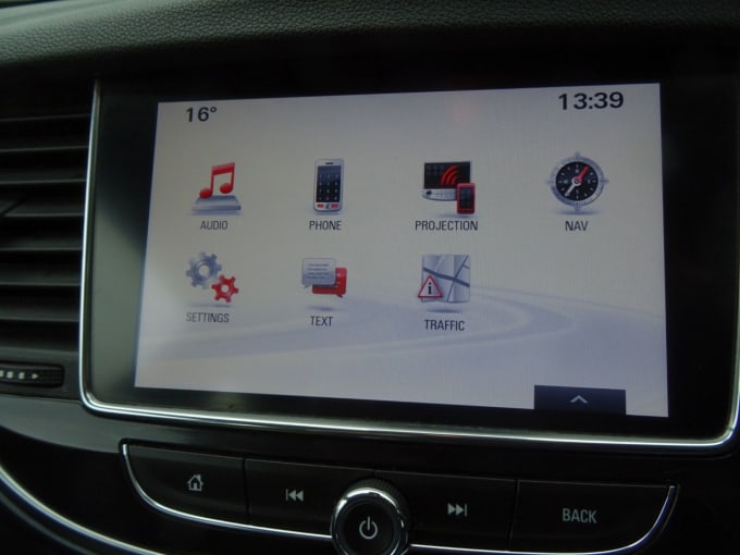 2025 Vauxhall Mokka X