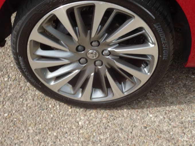 2025 Vauxhall Astra