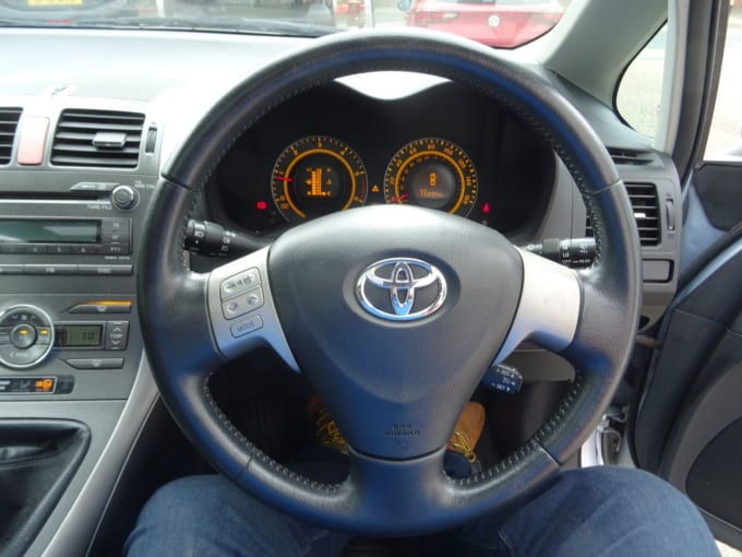 2008 Toyota Auris
