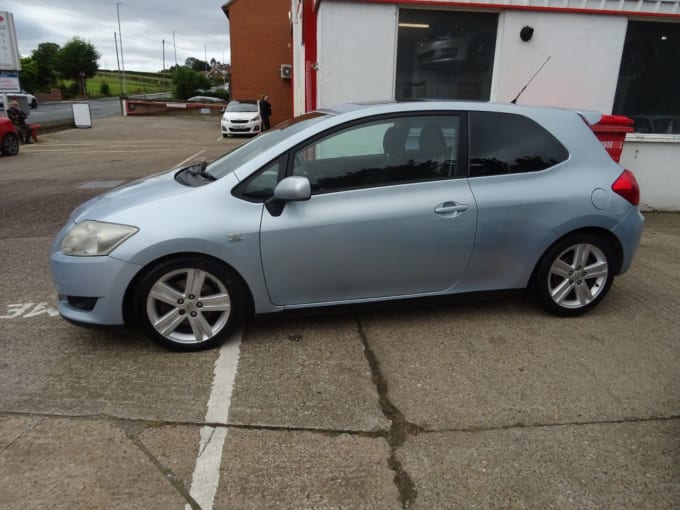 2008 Toyota Auris