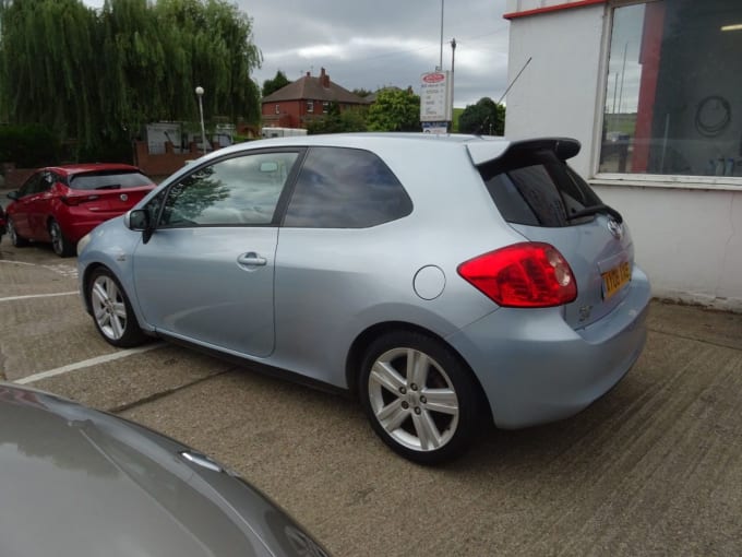 2008 Toyota Auris