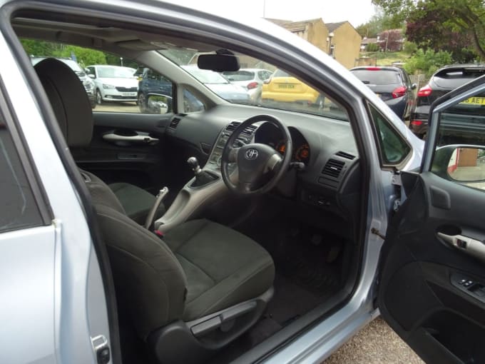 2008 Toyota Auris