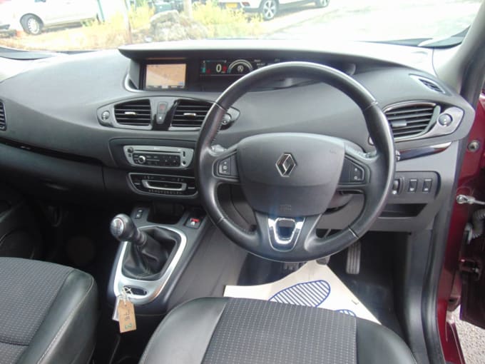 2024 Renault Scenic