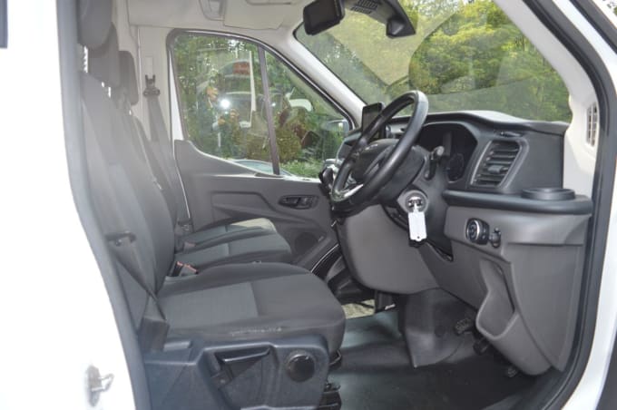 2025 Ford Transit