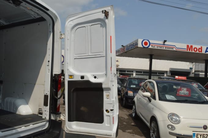 2025 Ford Transit