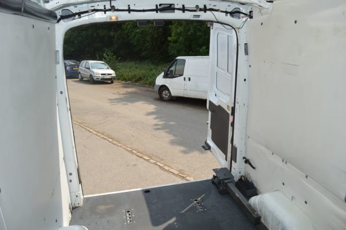2025 Ford Transit