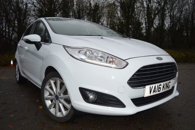 2025 Ford Fiesta