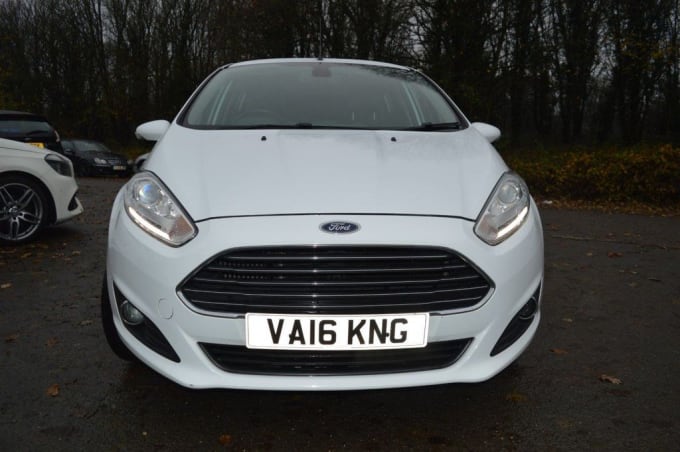 2025 Ford Fiesta
