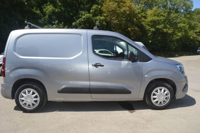 2025 Vauxhall Combo
