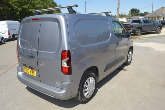 2025 Vauxhall Combo