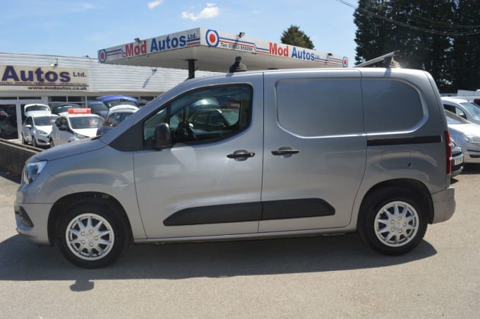 2025 Vauxhall Combo
