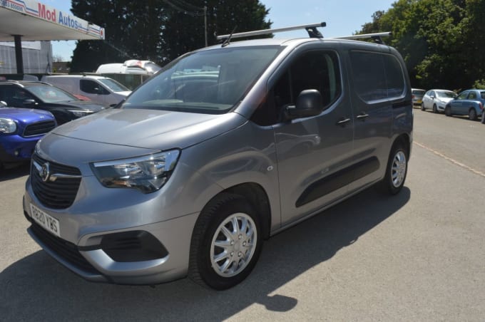 2025 Vauxhall Combo