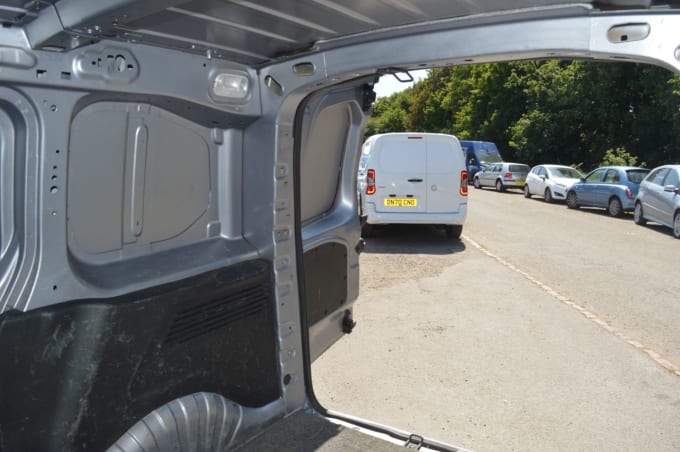 2025 Vauxhall Combo