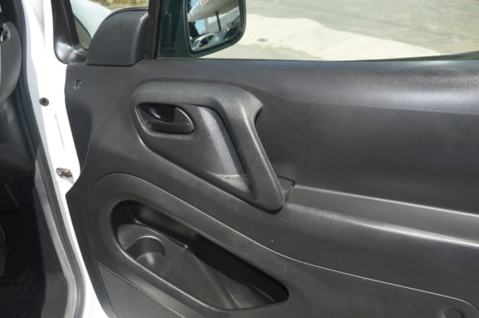 2016 Peugeot Partner