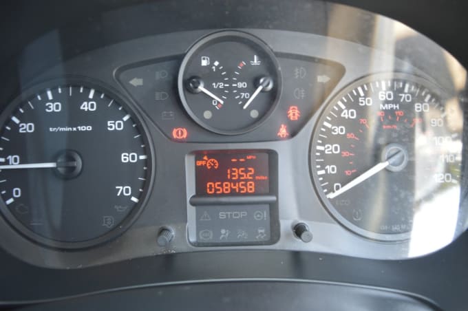 2016 Peugeot Partner