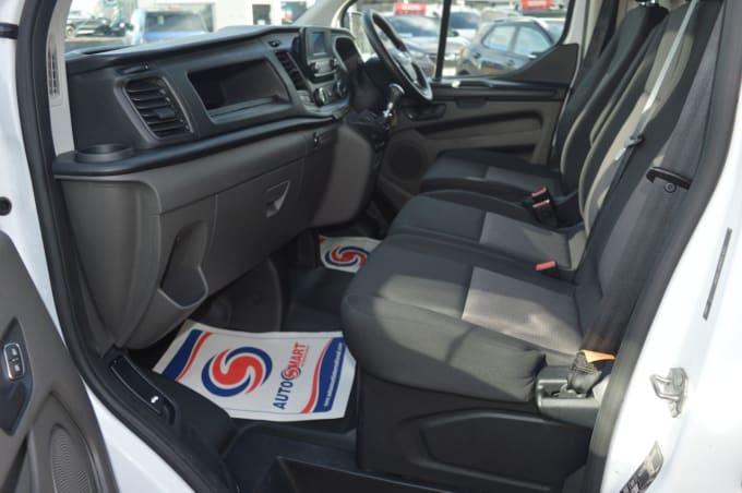 2020 Ford Transit Custom