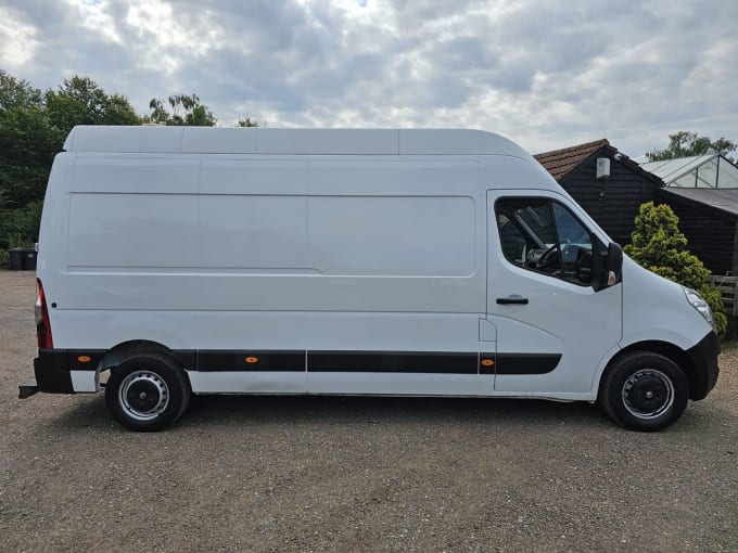 2024 Vauxhall Movano