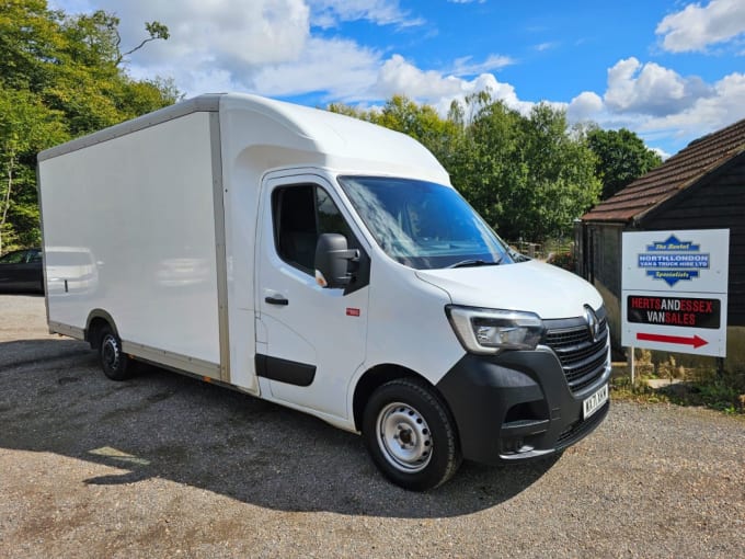 2024 Renault Trucks Master