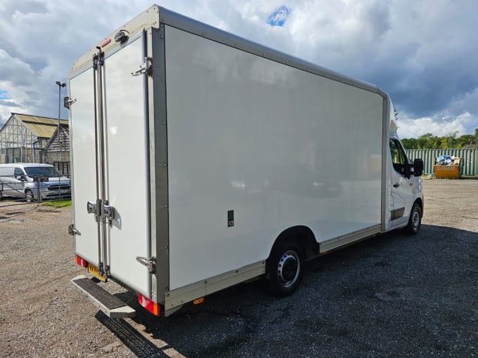 2024 Renault Trucks Master