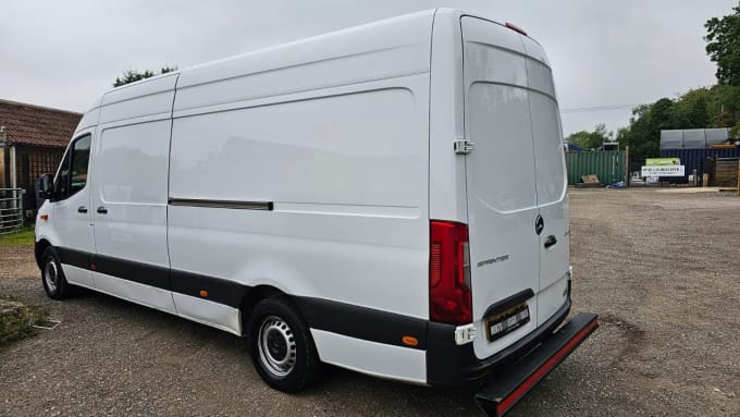 2024 Mercedes-benz Sprinter