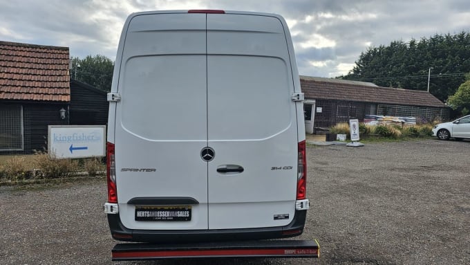 2024 Mercedes-benz Sprinter