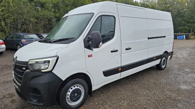 2024 Renault Trucks Master