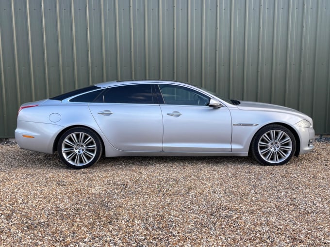 2010 Jaguar Xj