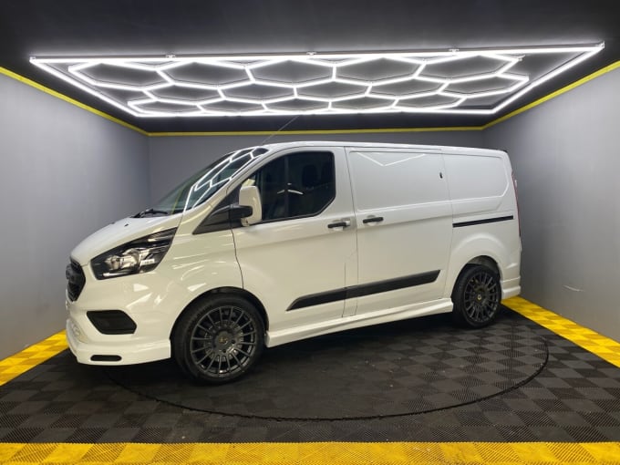 2024 Ford Transit Custom