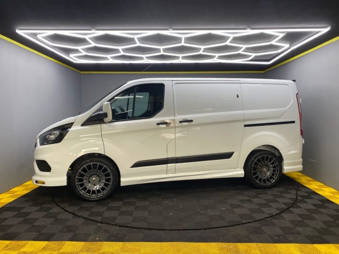 2024 Ford Transit Custom