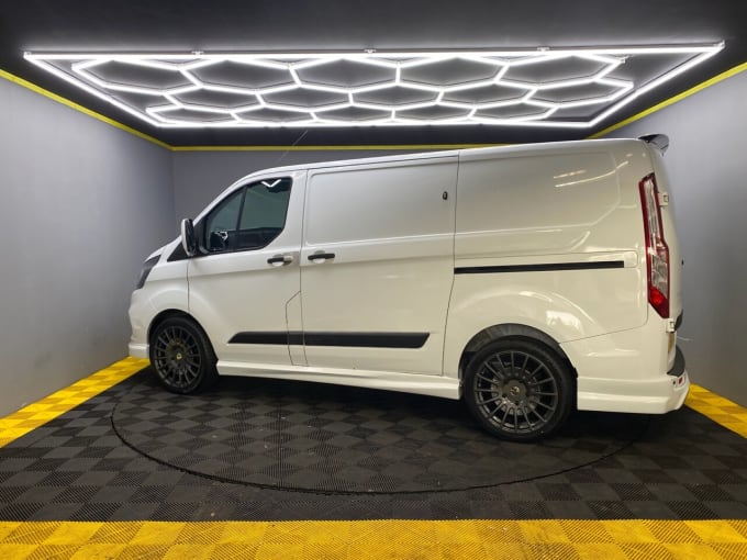 2024 Ford Transit Custom