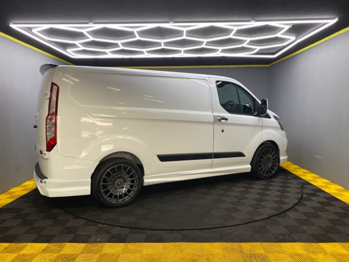 2024 Ford Transit Custom