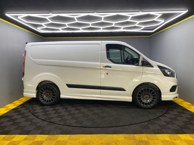 2024 Ford Transit Custom