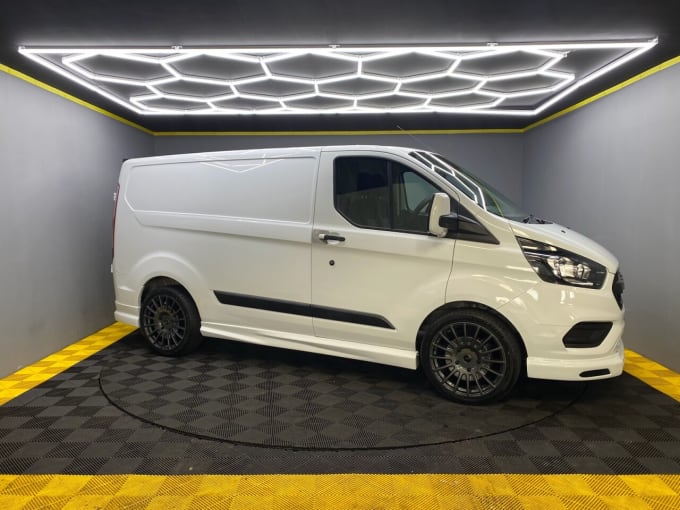 2024 Ford Transit Custom