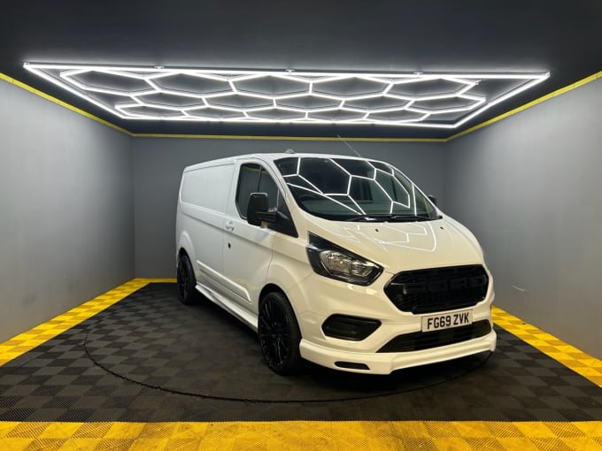 2024 Ford Transit Custom