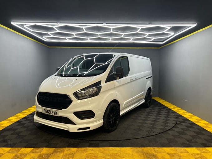 2024 Ford Transit Custom