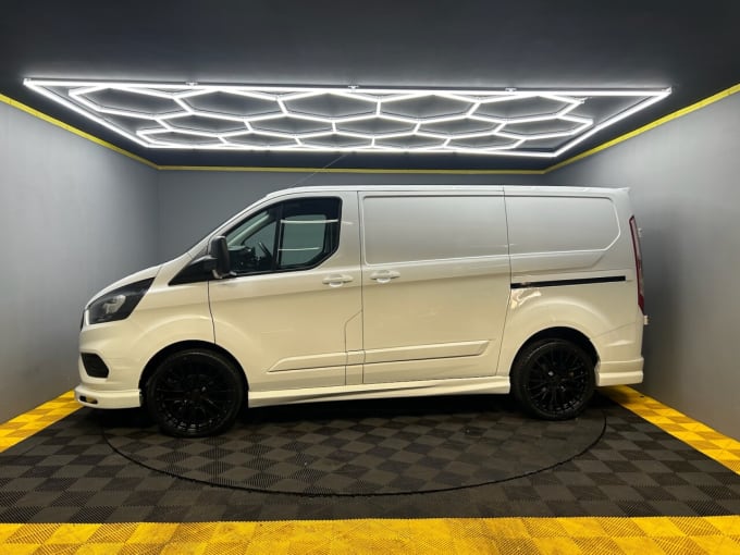 2024 Ford Transit Custom