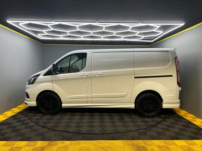 2024 Ford Transit Custom