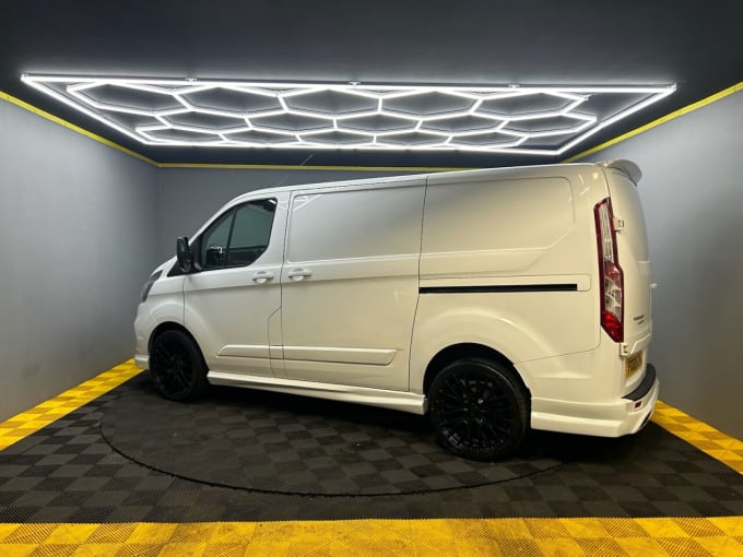 2024 Ford Transit Custom