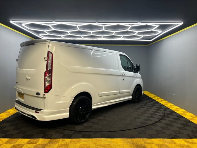 2024 Ford Transit Custom