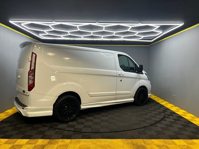 2024 Ford Transit Custom