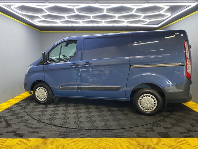 2024 Ford Transit Custom