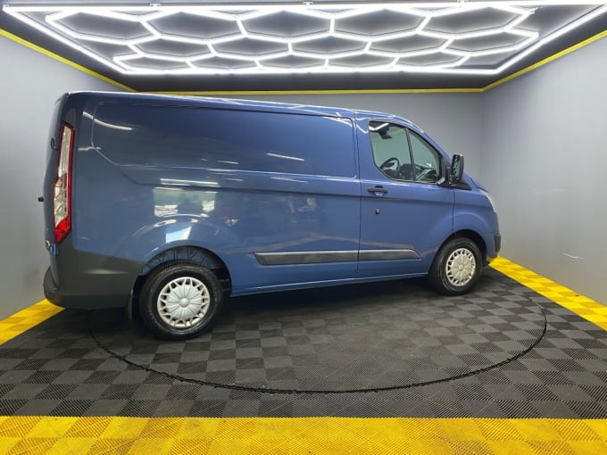 2024 Ford Transit Custom