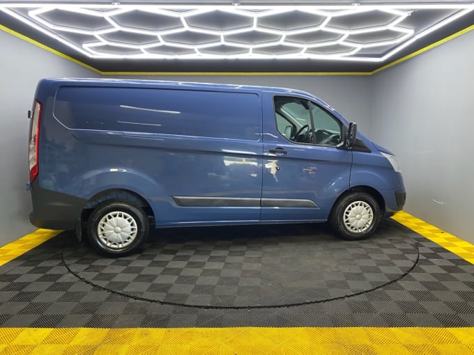 2024 Ford Transit Custom